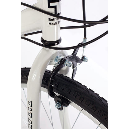 Titan Wildcat Women’s Mountain Bike – 18-Speed, White & Teal Frame